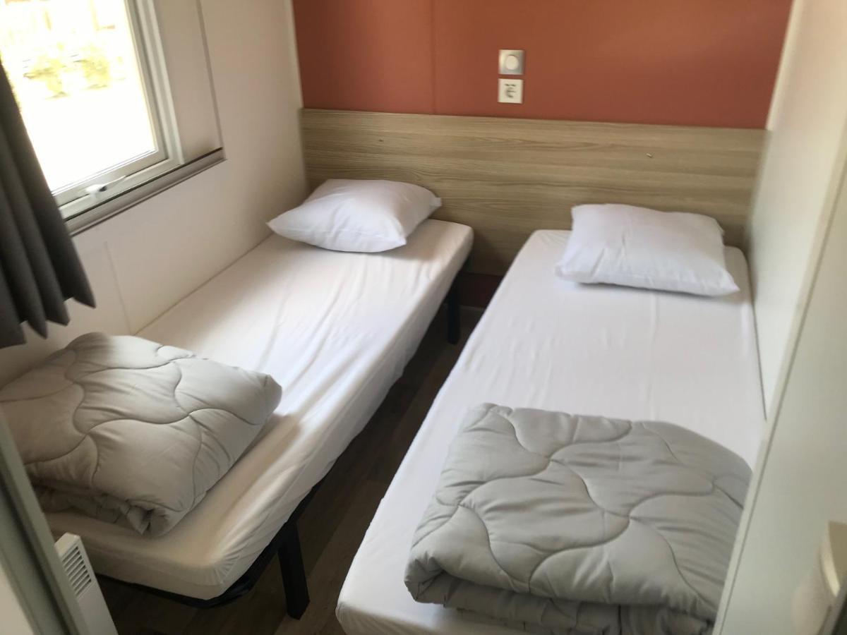 Mobil Home Camping Le Mar Estang Bord De Plage كانيه المظهر الخارجي الصورة